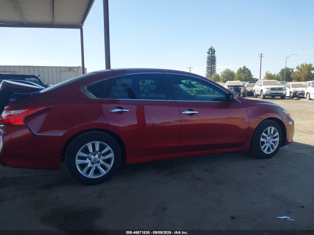 Nissan Altima 2.5 S 2017 1N4AL3AP9HN313397 Image 13