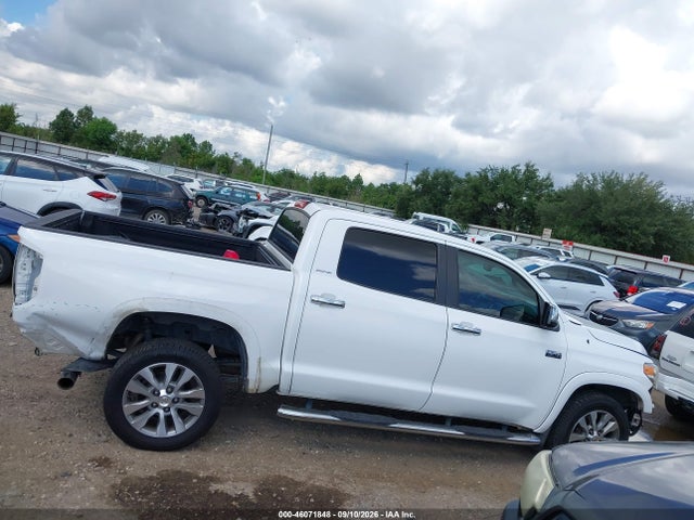 Продаж на аукціоні авто 2017 Toyota Tundra Limited 5.7l V8, vin: 5TFFW5F13HX220953, номер лоту: 46071848
