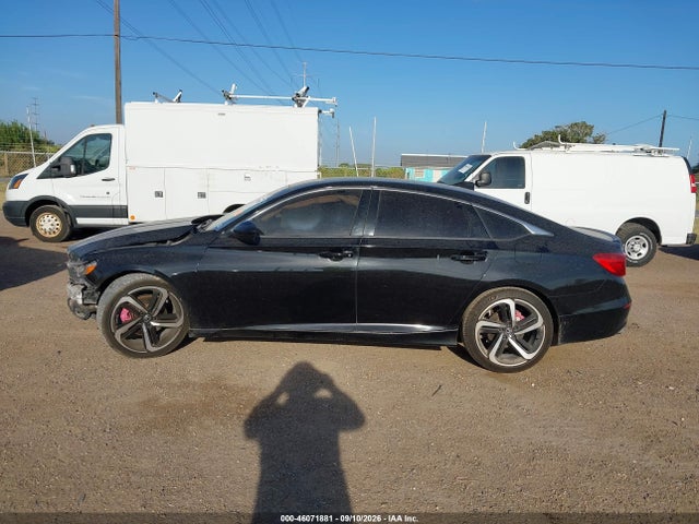 2018 Honda Accord Sport მანქანა იყიდება აუქციონზე, vin: 1HGCV1F3XJA133304, აუქციონის ნომერი: 46071881