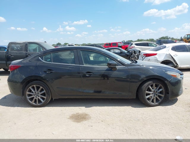 Aukcja sprzedaży 2018 Mazda Mazda3 Touring, vin: 3MZBN1V39JM208232, numer aukcji: 46071892