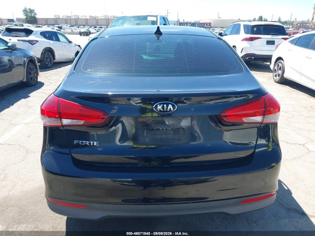 Продажа на аукционе авто 2017 Kia Forte Lx, vin: 3KPFL4A7XHE090152, номер лота: 46071948