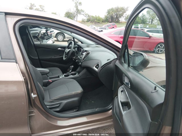 2019 Chevrolet Cruze Ls მანქანა იყიდება აუქციონზე, vin: 1G1BC5SM7K7125805, აუქციონის ნომერი: 46071960