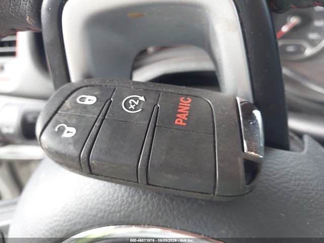 46071976 :رقم المزاد ، ZACNJDC13MPM36224 vin ، 2021 Jeep Renegade Trailhawk 4x4 مزاد بيع