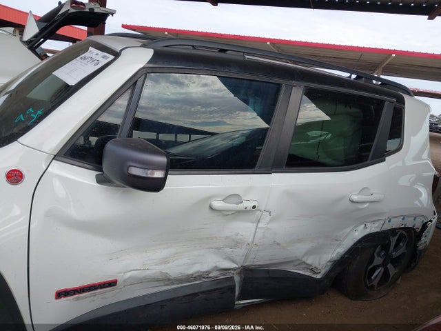 46071976 :رقم المزاد ، ZACNJDC13MPM36224 vin ، 2021 Jeep Renegade Trailhawk 4x4 مزاد بيع