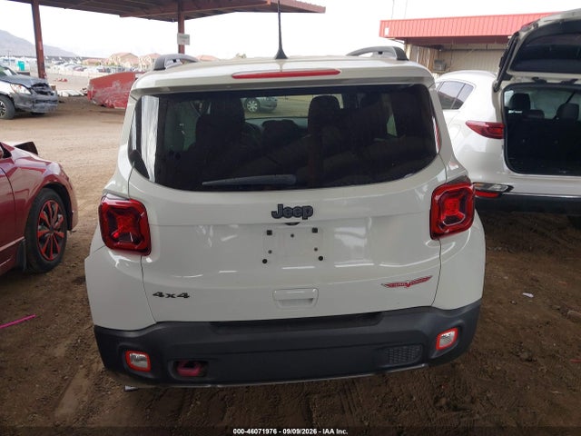 46071976 :رقم المزاد ، ZACNJDC13MPM36224 vin ، 2021 Jeep Renegade Trailhawk 4x4 مزاد بيع