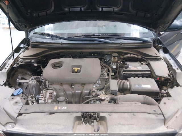 Hyundai ELANTRA SE 2019 KMHD74LF3KU843220 Image 10