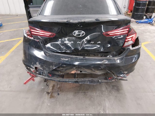 Hyundai ELANTRA SE 2019 KMHD74LF3KU843220 Image 6