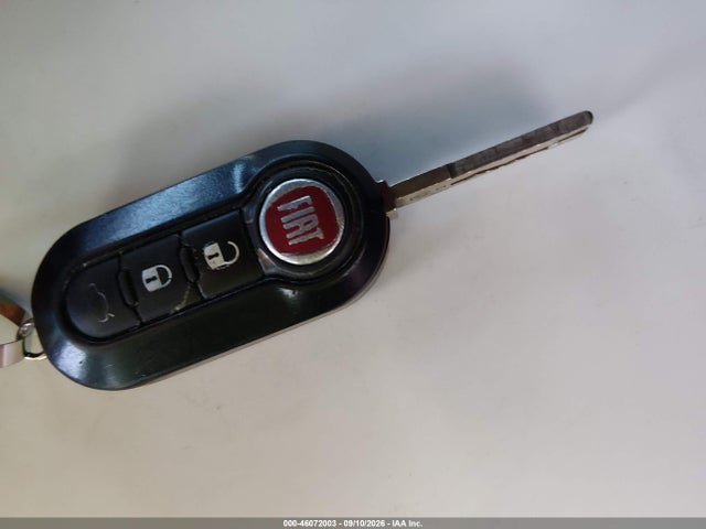 Продаж на аукціоні авто 2015 Fiat 500 Sport, vin: 3C3CFFBR3FT638852, номер лоту: 46072003