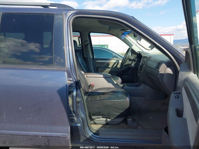 Продажа на аукционе авто 2004 Ford Explorer Nbx/xlt, vin: 1FMDU73K14UC06577, номер лота: 46072017