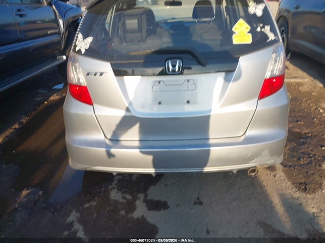 46072024 :رقم المزاد ، JHMGE8H51DC027855 vin ، 2013 Honda Fit Sport مزاد بيع