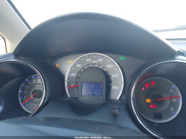 46072024 :رقم المزاد ، JHMGE8H51DC027855 vin ، 2013 Honda Fit Sport مزاد بيع