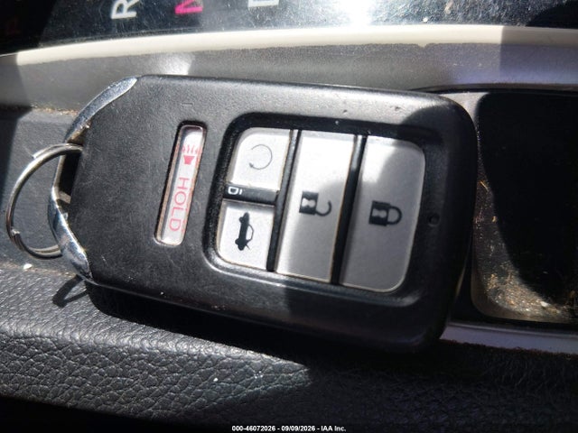 46072026 :رقم المزاد ، 19XFC1F94GE007838 vin ، 2016 Honda Civic Touring مزاد بيع