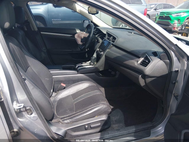 46072026 :رقم المزاد ، 19XFC1F94GE007838 vin ، 2016 Honda Civic Touring مزاد بيع