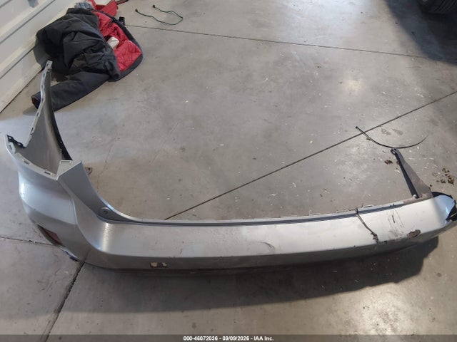 2014 Subaru Outback 2.5i მანქანა იყიდება აუქციონზე, vin: 4S4BRCAC3E3270298, აუქციონის ნომერი: 46072036