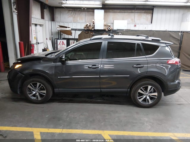 Продаж на аукціоні авто 2016 Toyota Rav4 Xle, vin: JTMWFREV6GJ083097, номер лоту: 46072071