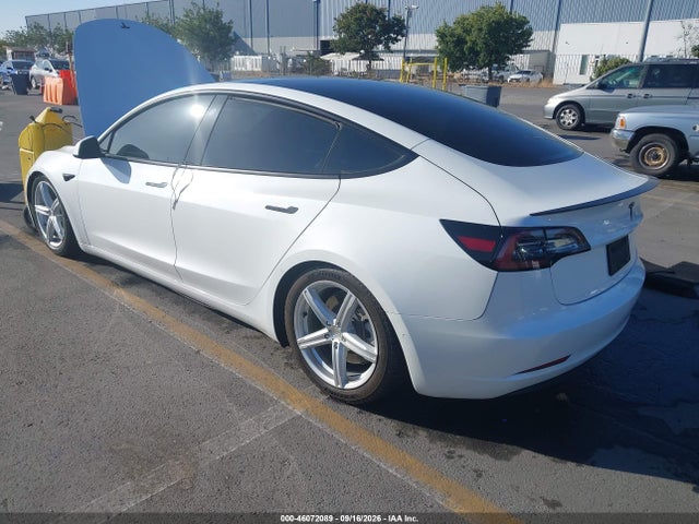 5YJ3E1EB0NF126110 Tesla Model 3 Long Range Dual Motor All-wheel Drive
