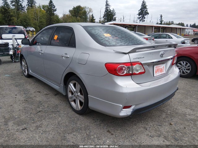 46072093 :رقم المزاد ، 5YFBU4EE4DP140007 vin ، 2013 Toyota Corolla S مزاد بيع