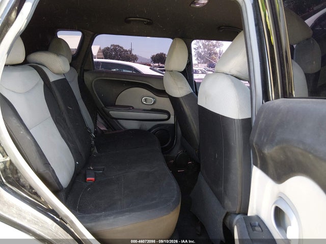 KIA Soul 2015 KNDJN2A20F7231109 Image 8