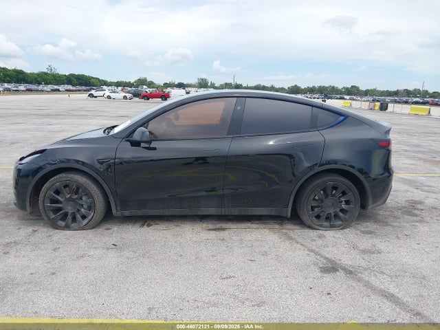 46072121 :رقم المزاد ، 7SAYGDEE7SF302130 vin ، 2025 Tesla Model Y Long Range Dual Motor All-wheel Drive مزاد بيع