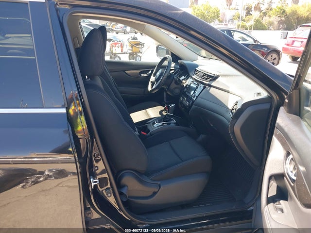 Продаж на аукціоні авто 2017 Nissan Rogue Sv, vin: KNMAT2MV6HP602255, номер лоту: 46072133