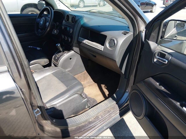 46072174 :رقم المزاد ، 1C4NJCBA6FD372759 vin ، 2015 Jeep Compass Altitude Edition مزاد بيع