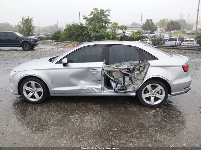 Продаж на аукціоні авто 2018 Audi A3 2.0t Premium/2.0t Tech Premium, vin: WAUAUGFF6J1036362, номер лоту: 46072179