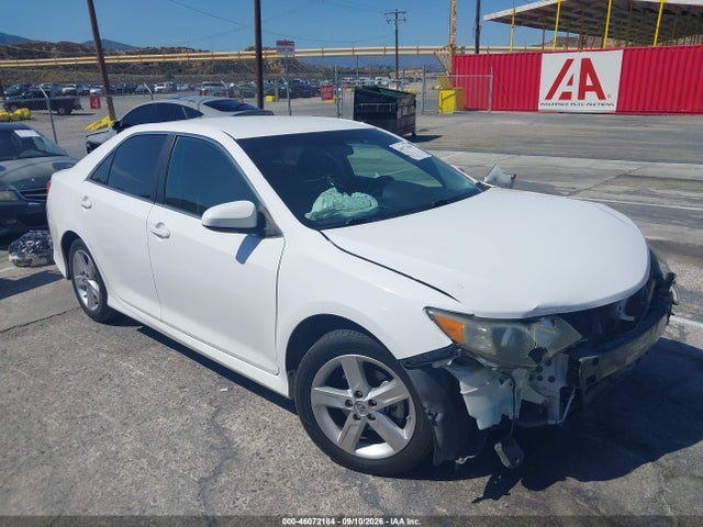 2014 4T1BF1FKXEU362175 main image