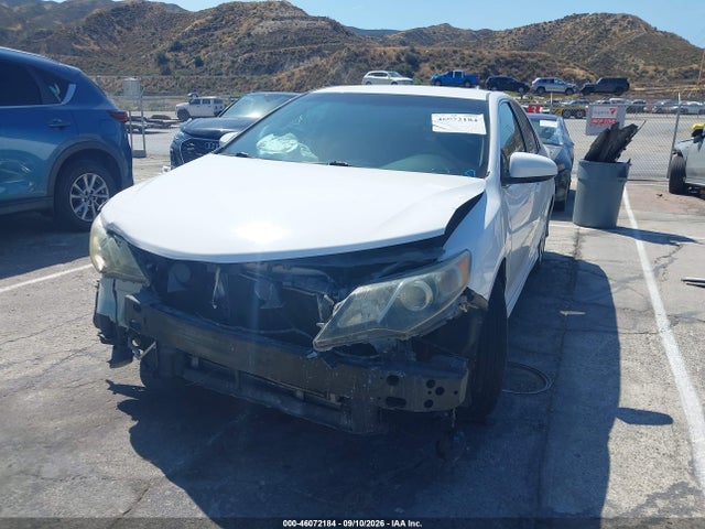 Toyota CAMRY SE 2014 4T1BF1FKXEU362175 Image 2