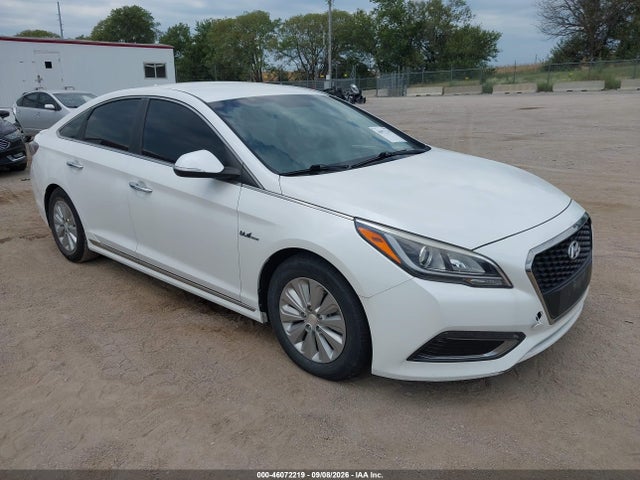 Aukcja sprzedaży 2016 Hyundai Sonata Hybrid Se, vin: KMHE24L15GA010891, numer aukcji: 46072219