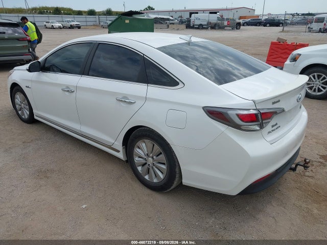 Aukcja sprzedaży 2016 Hyundai Sonata Hybrid Se, vin: KMHE24L15GA010891, numer aukcji: 46072219