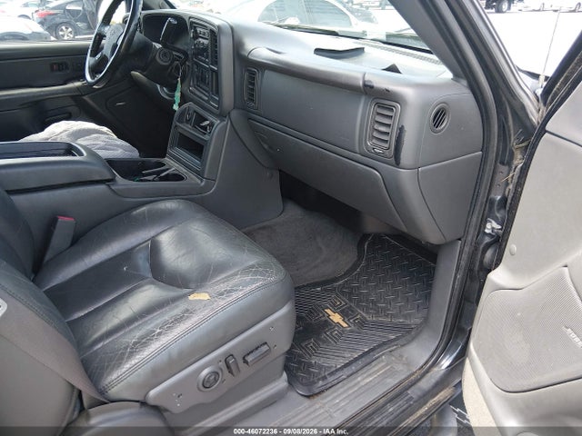 2004 Chevrolet Avalanche 1500 მანქანა იყიდება აუქციონზე, vin: 3GNEK12T74G264127, აუქციონის ნომერი: 46072236