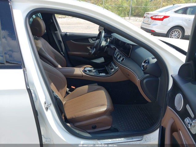 2019 Mercedes-benz E 450 4matic მანქანა იყიდება აუქციონზე, vin: WDDZF6JB3KA654700, აუქციონის ნომერი: 46072251