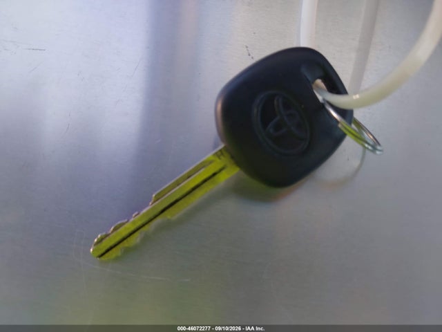 5YFBURHE0FP305210 Toyota COROLLA L