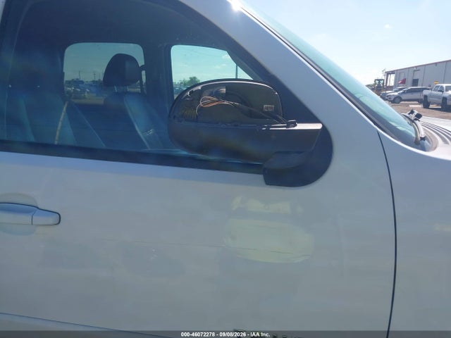 Продажа на аукционе авто 2007 Chevrolet Tahoe Lt, vin: 1GNFC13J47J149387, номер лота: 46072278