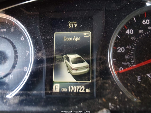 2017 Toyota Camry Se მანქანა იყიდება აუქციონზე, vin: 4T1BF1FK2HU304730, აუქციონის ნომერი: 46072304
