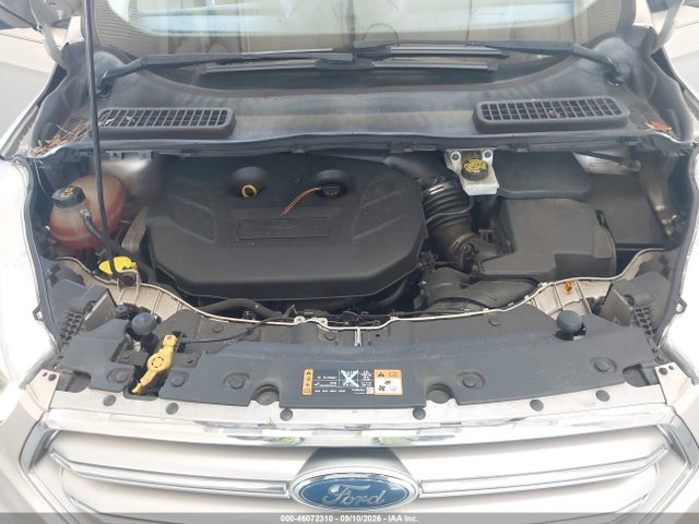 46072310 :رقم المزاد ، 1FMCU0J91HUB57020 vin ، 2017 Ford Escape Titanium مزاد بيع