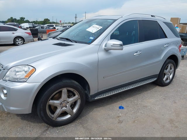 46072338 :رقم المزاد ، 4JGBB7CB2BA653091 vin ، 2011 Mercedes-benz Ml 550 4matic مزاد بيع