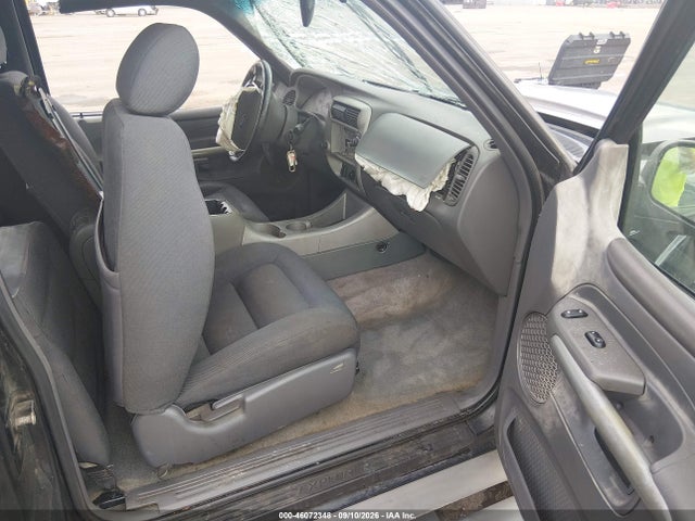 Продажа на аукционе авто 2002 Ford Explorer Sport, vin: 1FMYU60E02UC02141, номер лота: 46072348