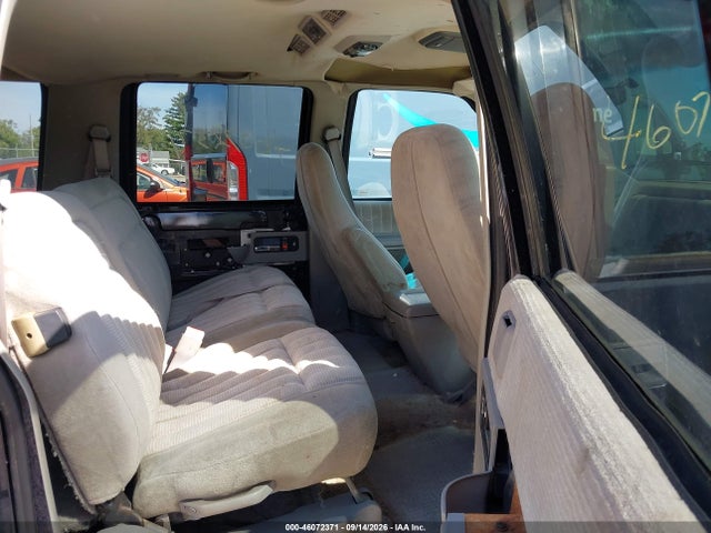 Aukcja sprzedaży 1994 Chevrolet Suburban K1500, vin: 1GNFK16K5RJ407992, numer aukcji: 46072371