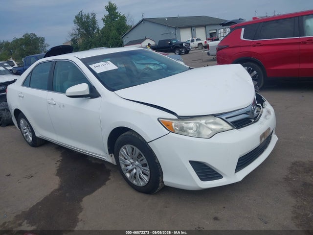 46072373 :رقم المزاد ، 4T1BF1FK5CU540488 vin ، 2012 Toyota Camry Le مزاد بيع