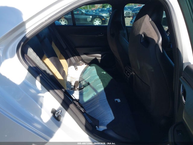 Cadillac ATS-V 2016 1G6AN5RY5G0151103 Image 8
