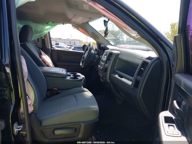 46072392 :رقم المزاد ، 1C6RR7FT0DS582660 vin ، 2013 Ram 1500 Express مزاد بيع