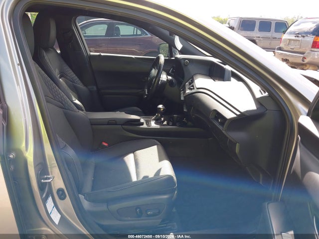 46072450 :رقم المزاد ، JTHP9JBH2L2024725 vin ، 2020 Lexus Ux 250h مزاد بيع