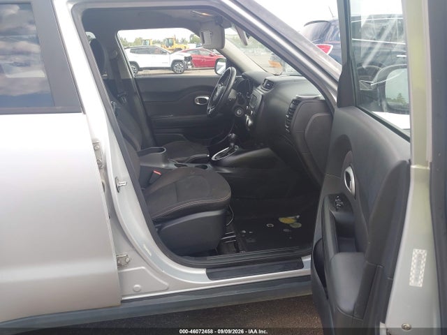 2015 Kia Soul მანქანა იყიდება აუქციონზე, vin: KNDJN2A22F7751005, აუქციონის ნომერი: 46072458