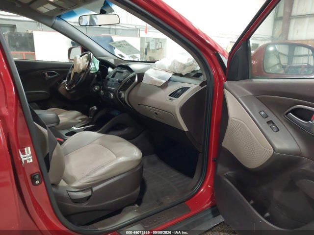 Продажа на аукционе авто 2014 Hyundai Tucson Se, vin: KM8JUCAG3EU899048, номер лота: 46072469