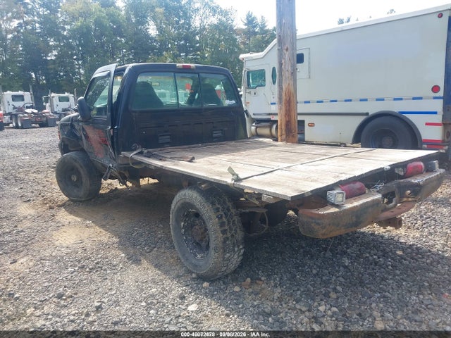 46072478 :رقم المزاد ، 1FTSF31S11ED46457 vin ، 2001 Ford F-350 Xl/xlt مزاد بيع