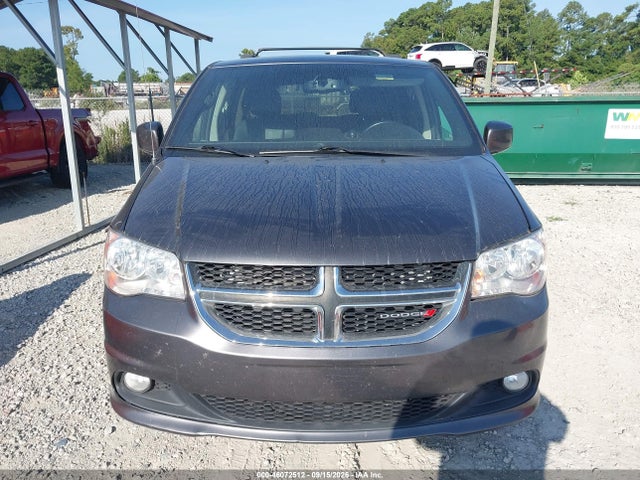 Auction sale of the 2017 Dodge Grand Caravan Sxt, vin: 2C4RDGCG0HR558185, lot number: 46072512