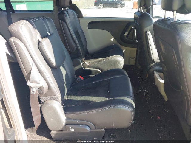 Auction sale of the 2017 Dodge Grand Caravan Sxt, vin: 2C4RDGCG0HR558185, lot number: 46072512