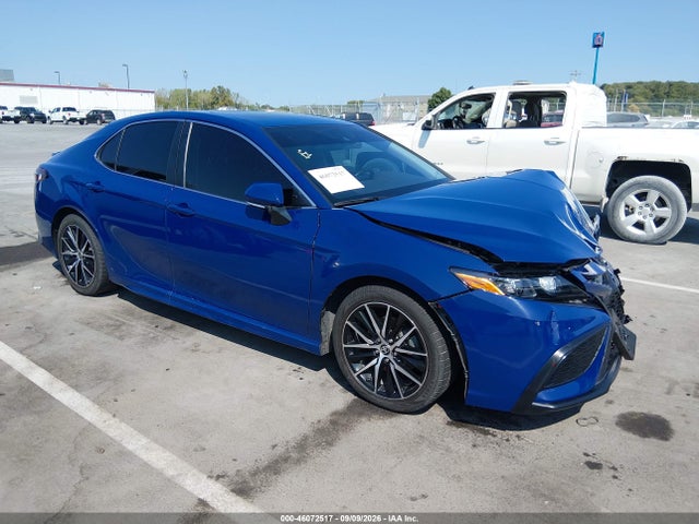 46072517 :رقم المزاد ، 4T1S31AKXPU053177 vin ، 2023 Toyota Camry Se Hybrid مزاد بيع