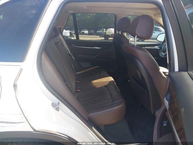 46072526 :رقم المزاد ، 5UXKR0C56F0P16494 vin ، 2015 Bmw X5 Xdrive35i مزاد بيع
